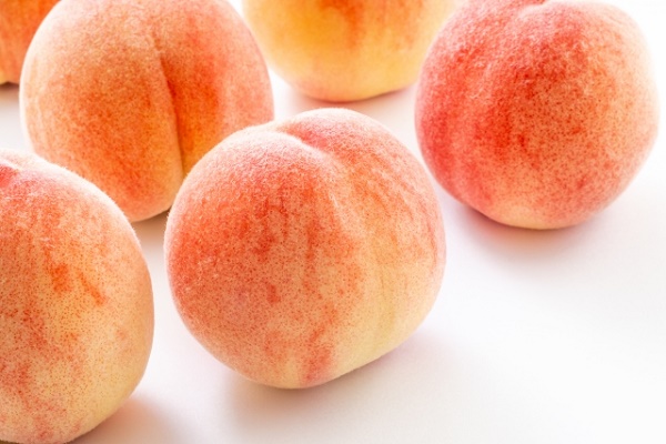 あかつき（桃）の食べごろはいつ？旬の時期や追熟方法・美味しい食べ方を紹介！