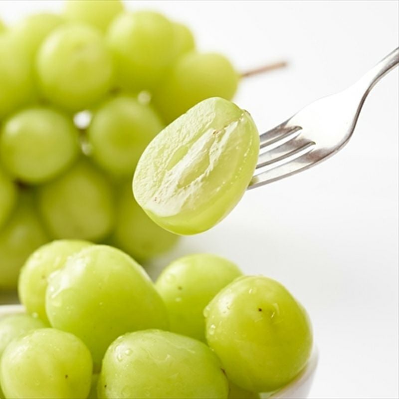 ぶどう 千明農園のシャインマスカット ギフトに。 約1キロ | COCORO